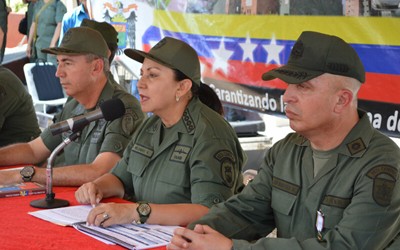 1202 foto B